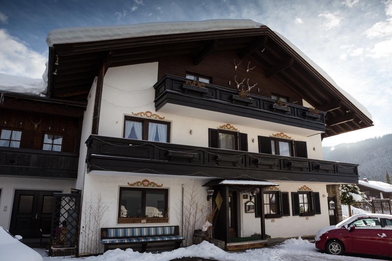 Deva Hotel Kaiserblick Reit im Winkl Exterior foto